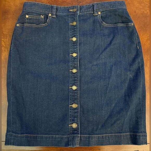 Chaps Button Down Front Denim Jean Skirt Women's Size 8 Dark Blue - Picture 1 of 11